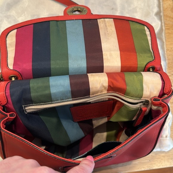 Vintage Coach Crossbody - Picture 8 of 14